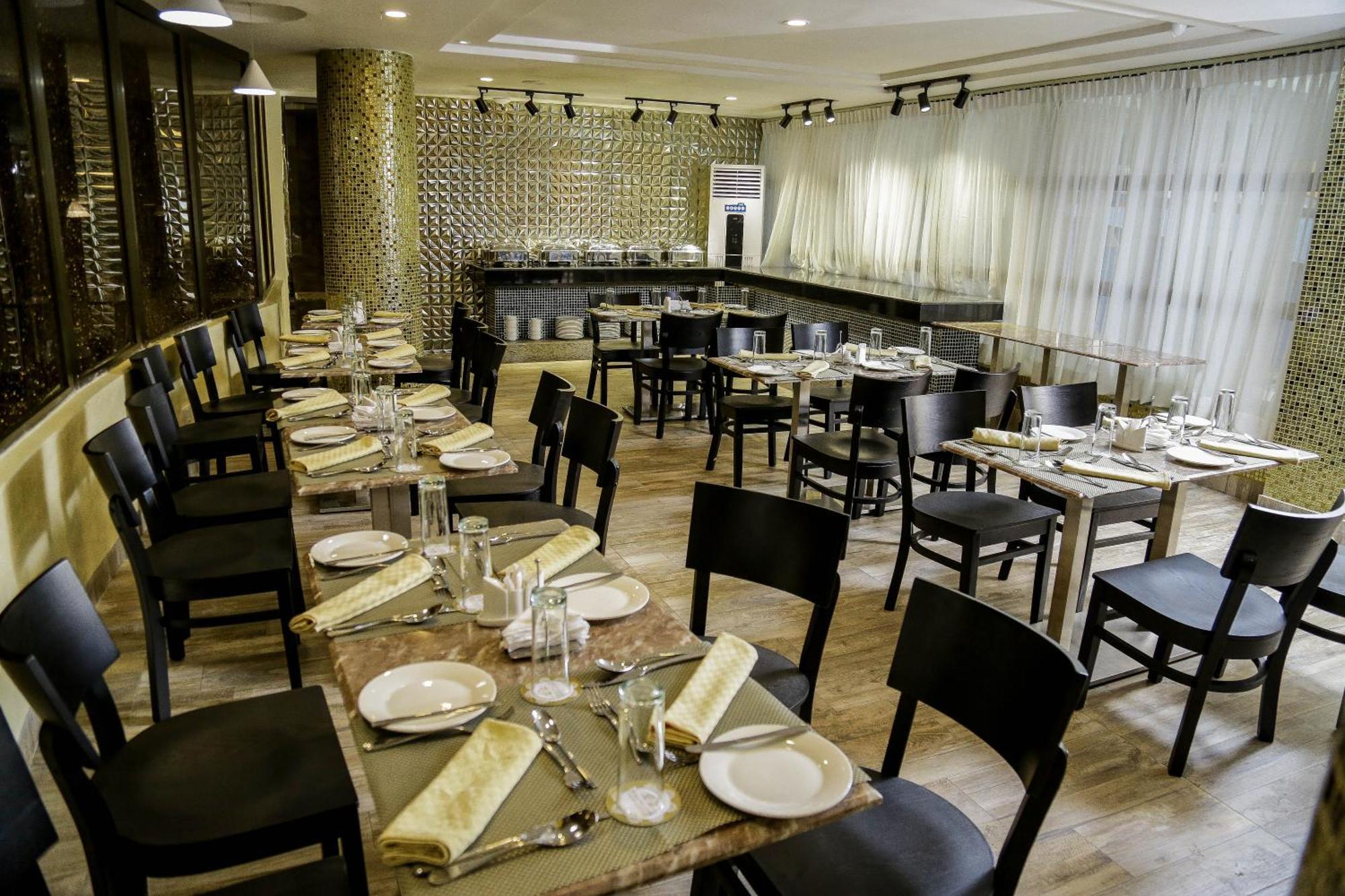 Perfecto La Villa Hotel And Suites Lagos Luaran gambar