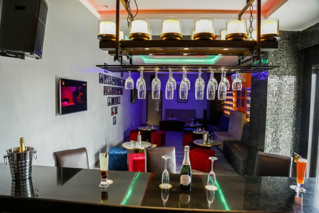 Perfecto La Villa Hotel And Suites Lagos Luaran gambar