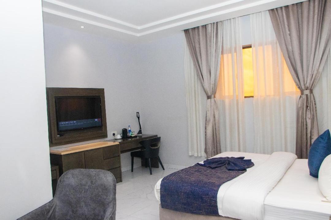 Perfecto La Villa Hotel And Suites Lagos Luaran gambar