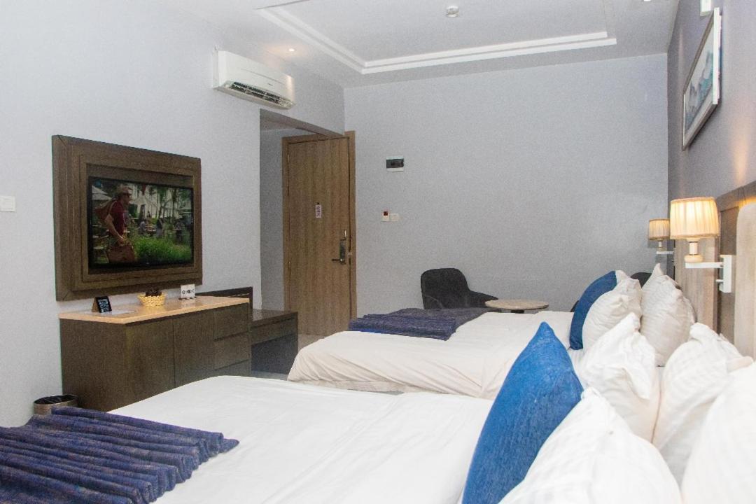 Perfecto La Villa Hotel And Suites Lagos Luaran gambar