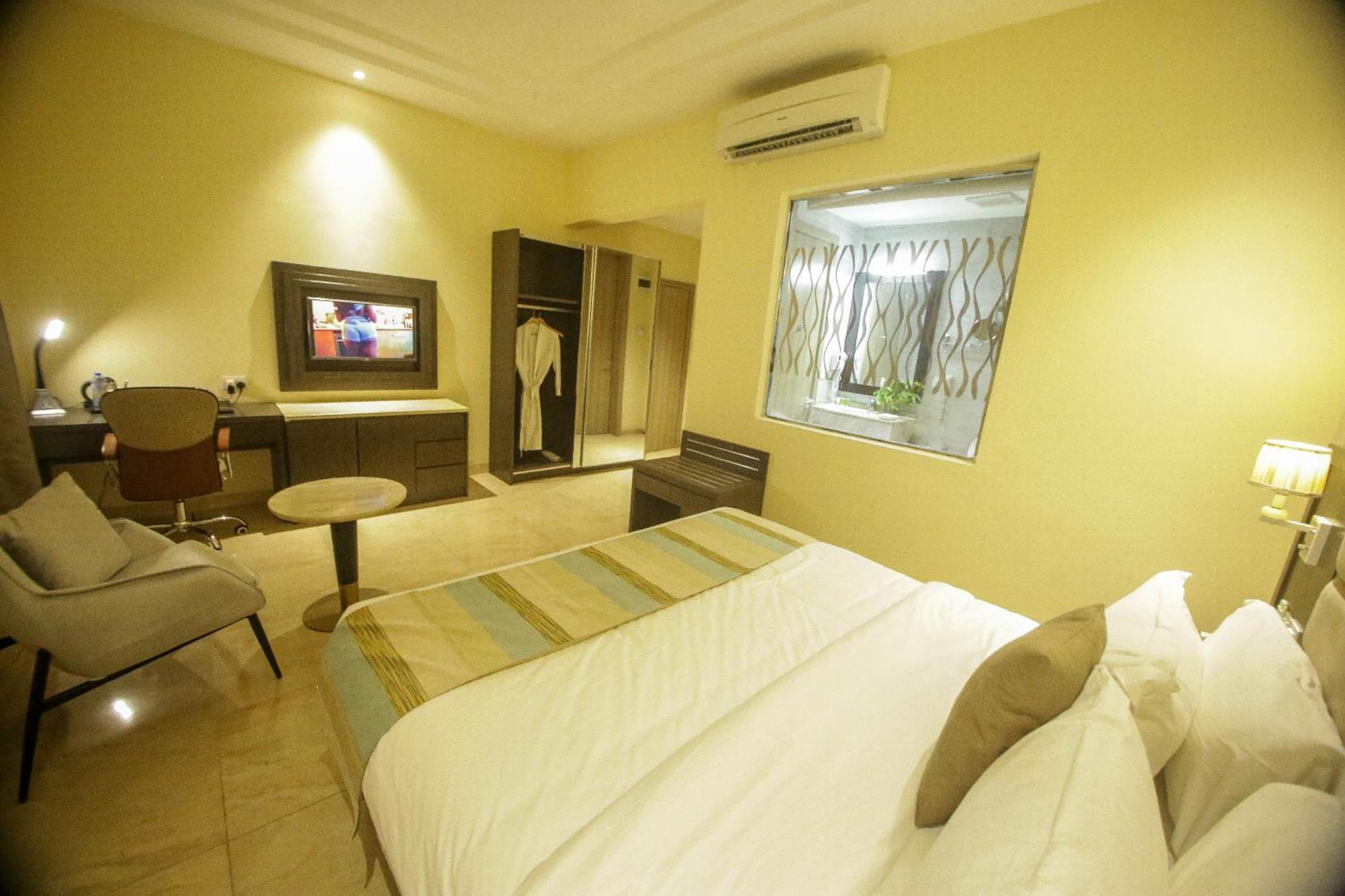 Perfecto La Villa Hotel And Suites Lagos Luaran gambar