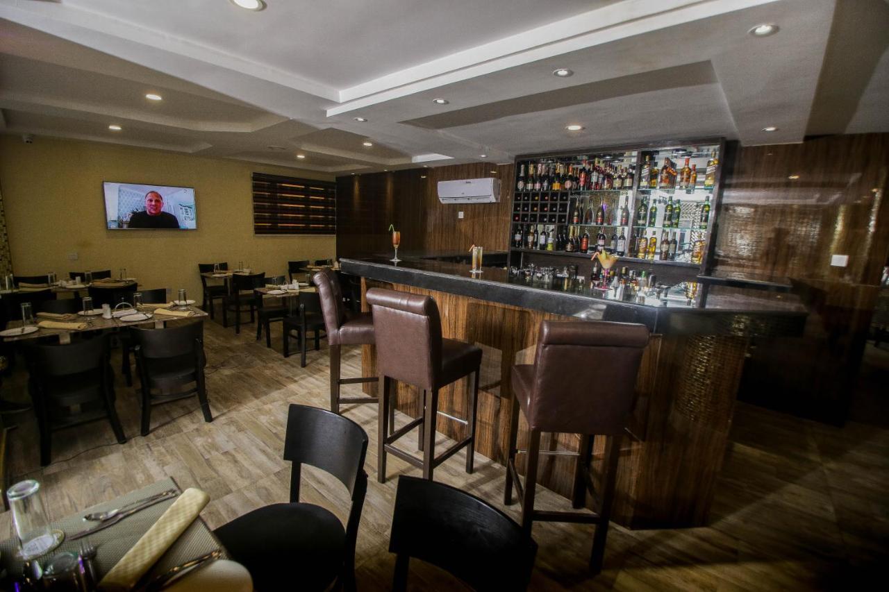 Perfecto La Villa Hotel And Suites Lagos Luaran gambar